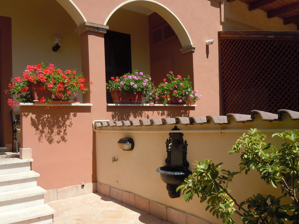 Nataly'S House Bed&Breakfast La Massimina-Casal Lumbroso Exterior foto