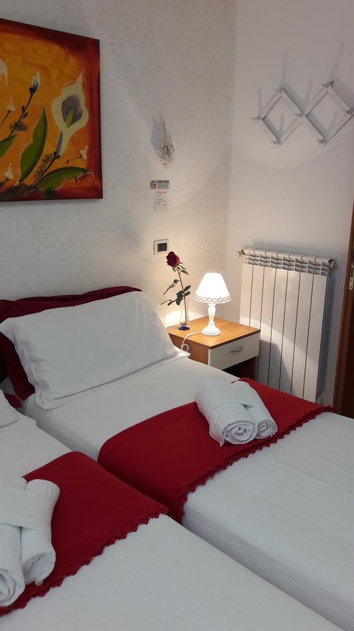 Nataly'S House Bed&Breakfast La Massimina-Casal Lumbroso Exterior foto